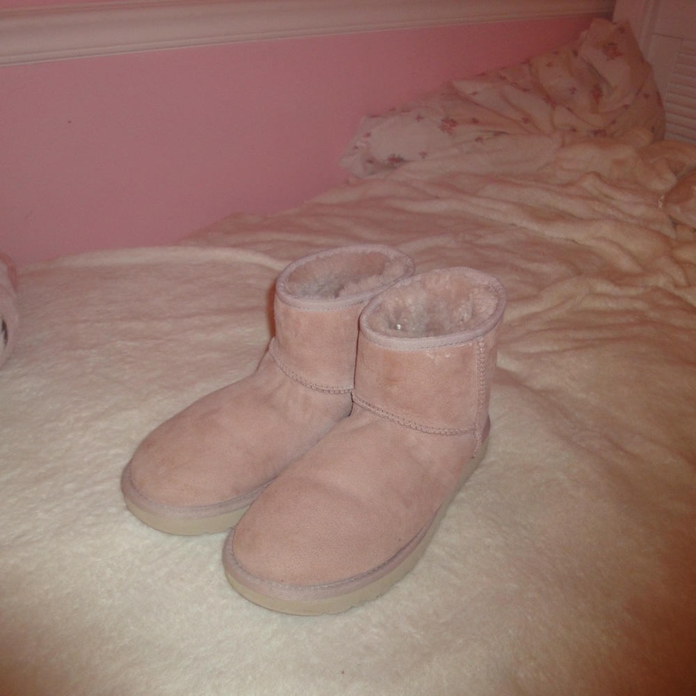 Women's Pink Shearling Boots